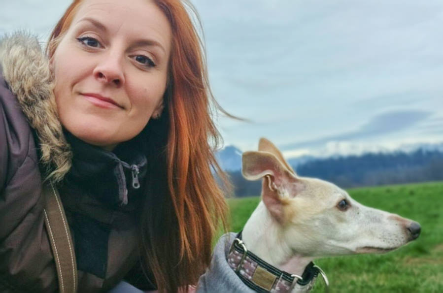 Tina Gradišar — ustvarjalka Cosy Whippet by Tina